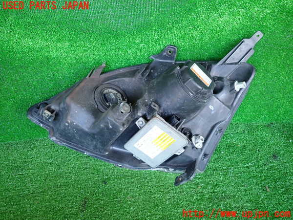 2UPJ-9238421130]シビック タイプR(EP3)右ヘッドライト HID 中古_3