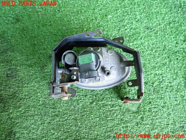 2UPJ-9238421182]シビック タイプR(EP3)左フォグ 中古_3