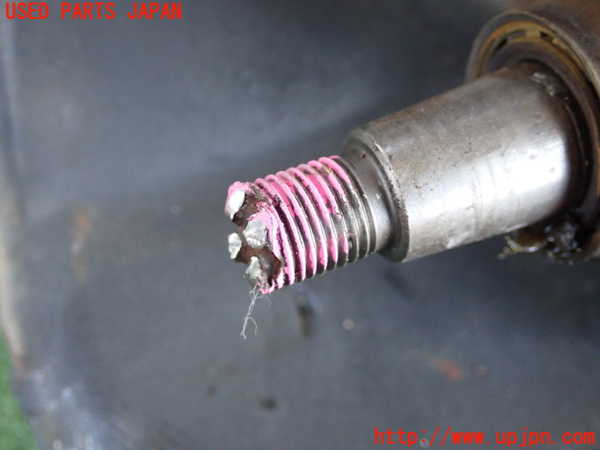 2UPJ-9238424290]シビック タイプR(EP3)右フロントナックルハブ 中古_3