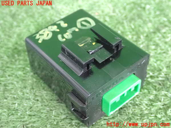 2UPJ-9238426146]シビック タイプR(EP3)コンピューター1 中古 38385-S7A-J_2