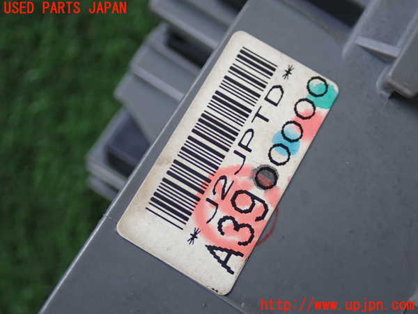 2UPJ-9238426742]シビック タイプR(EP3)ヒューズボックス2(室内運転席側) 中古_4