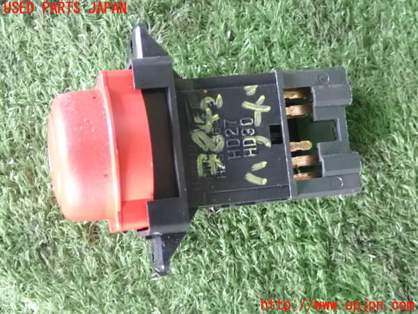 2UPJ-9238426290]シビック タイプR(EP3)ハザードスイッチ 中古_2