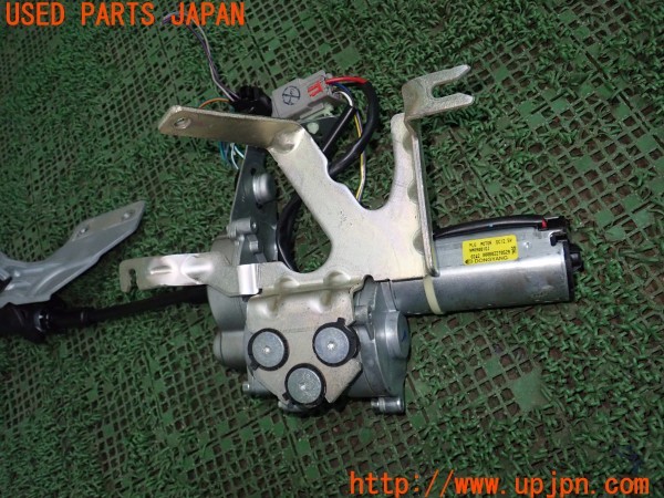 3UPJ=9238430566]リンカーン ナビゲーター(型式不明 U326)前期 純正 NM090010J トランクリッドテールゲート パワーバックドアモーター 中古_4