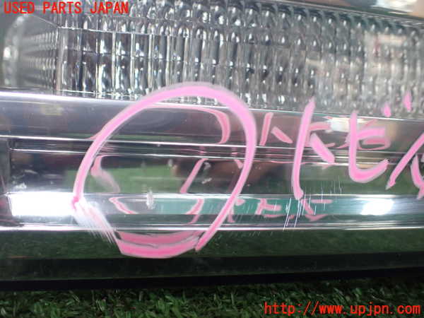 1UPJ-9238431132]リンカーン・ナビゲーター(不明)左ヘッドライト HID 中古_2