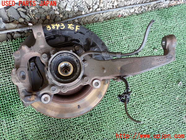 1UPJ-9238434290]リンカーン・ナビゲーター(不明)右フロントナックルハブ 中古_2