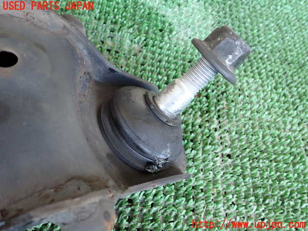 1UPJ-9238435186]リンカーン・ナビゲーター(不明)左フロントロアアーム1 中古_3