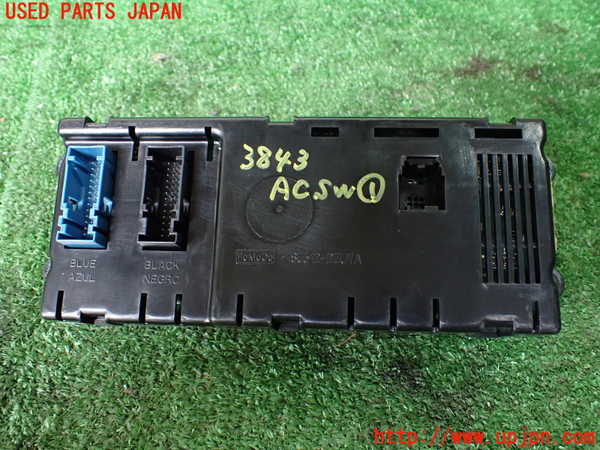 1UPJ-9238436066]リンカーン・ナビゲーター(不明)エアコンスイッチ1 中古_2