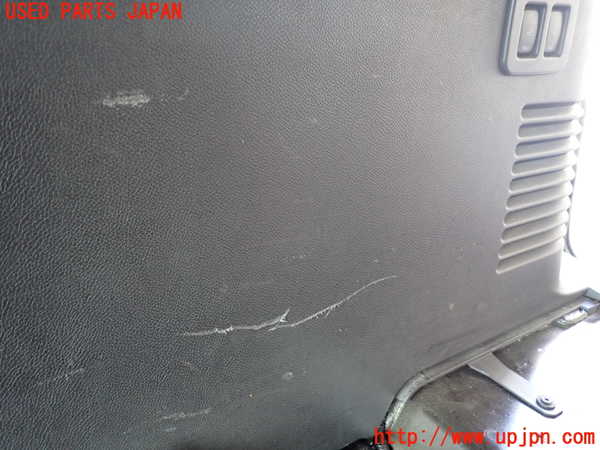 1UPJ-9238437675]リンカーン・ナビゲーター(不明)右リアピラートリム 中古_5