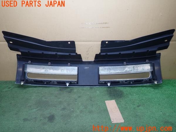 3UPJ=9238440047]デリカD:5 ローデストG パワーパッケージ(CV5W)純正 ラジエーターグリル 中古_5