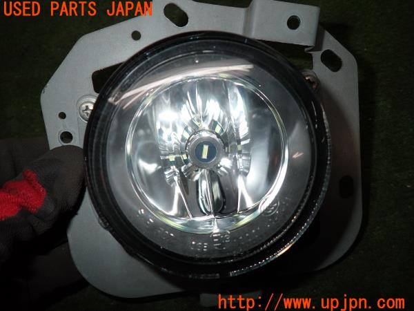 3UPJ=9238440558]デリカD:5 ローデストG パワーパッケージ(CV5W)純正 AOKI 0894 フォグランプ LEDバルブ付き 中古_3