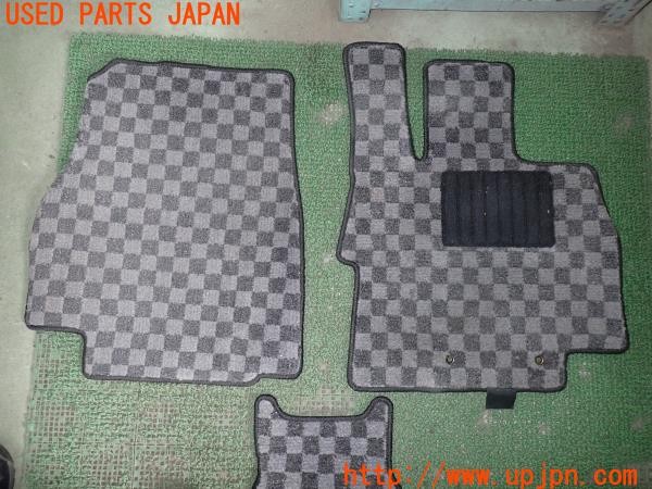 3UPJ=9238440629]デリカD:5 ローデストG パワーパッケージ(CV5W)Y・MT フロアマット ラゲッジマット ステップ 中古_2