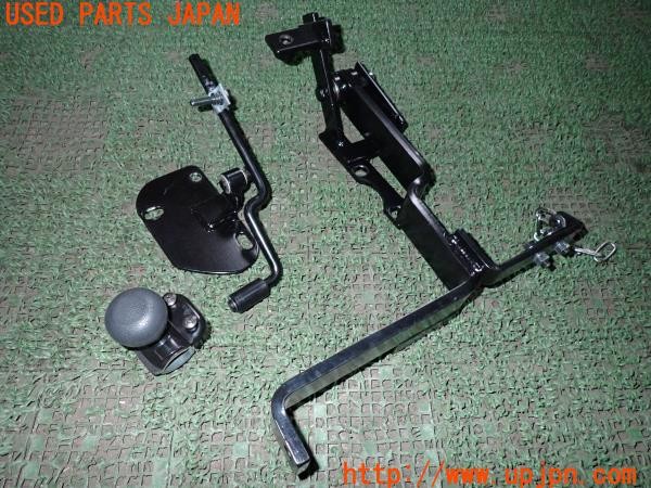 3UPJ=9238440643]デリカD:5 (CV5W)MIKUNI ライフ＆オート APドライブ AG120 手動運転装置 身体障害者用 アクセル・ブレーキ レバー 中古_2