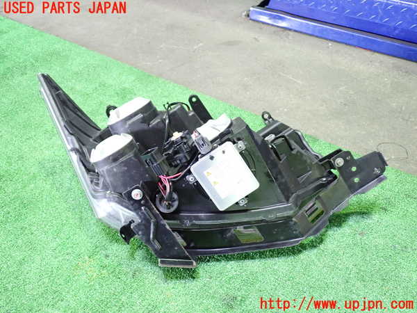 1UPJ-9238441132]デリカD：5(CV5W)左ヘッドライト HID 中古_3