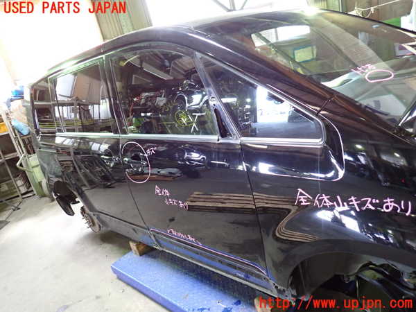 1UPJ-9238441230]デリカD：5(CV5W)右前ドア 中古 AGC M2H3 43R-00033_3