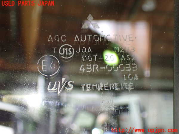 1UPJ-9238441230]デリカD：5(CV5W)右前ドア 中古 AGC M2H3 43R-00033_4