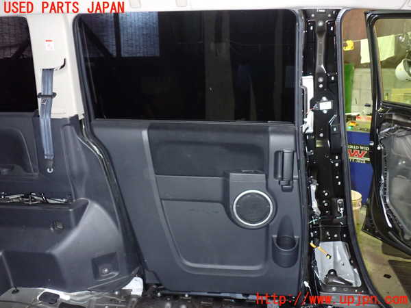 1UPJ-9238441320]デリカD：5(CV5W)左後ドア 中古 AGC M2L3 43R-007953_5