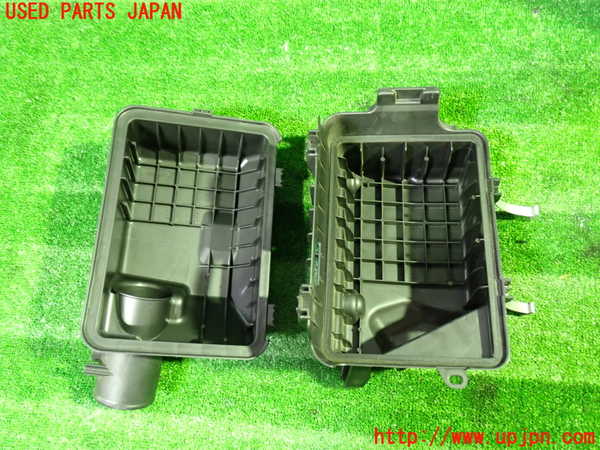 1UPJ-9238442560]デリカD：5(CV5W)エアクリーナーボックス 中古_2