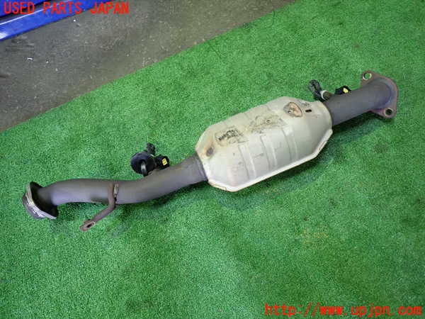 1UPJ-9238442661]デリカD：5(CV5W)触媒1 中古_2
