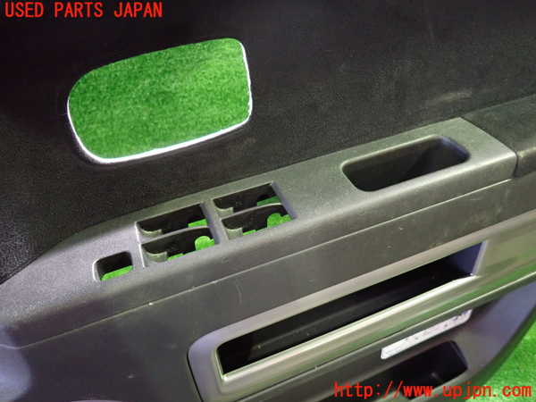 1UPJ-9238441234]デリカD：5(CV5W)右前ドア内張り 中古_2