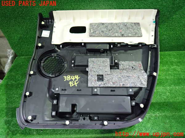 1UPJ-9238441264]デリカD：5(CV5W)左前ドア内張り 中古_4