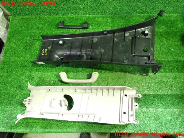 1UPJ-9238447665]デリカD：5(CV5W)右センターピラートリム 中古_2