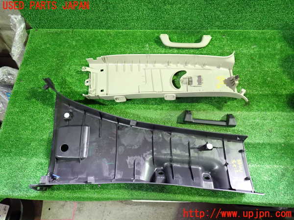 1UPJ-9238447670]デリカD：5(CV5W)左センターピラートリム 中古_2