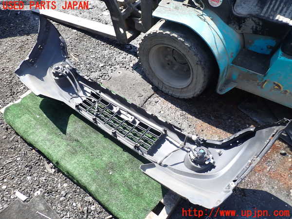 1UPJ-9238451010]パジェロ(V93W)フロントバンパー 中古_4