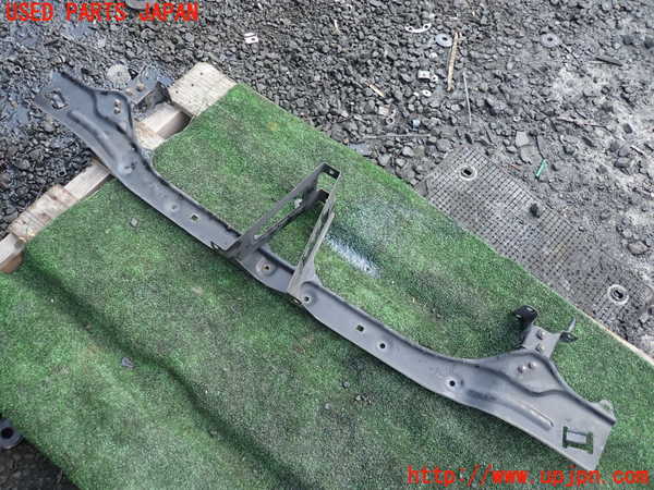 1UPJ-9238451014]パジェロ(V93W)フロントバンパーホースメント 中古_2