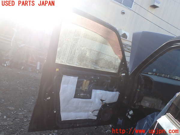 1UPJ-9238451260]パジェロ(V93W)左前ドア 中古 AGC M213 43R-00033_4
