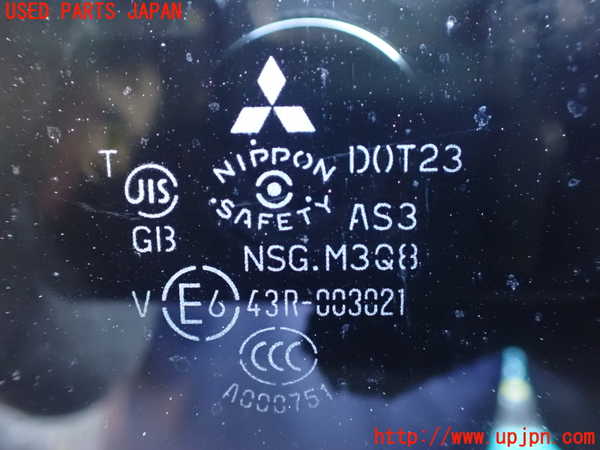 1UPJ-9238451380]パジェロ(V93W)右クォーターガラス 中古  NSG M3Q8 43R-003021_3