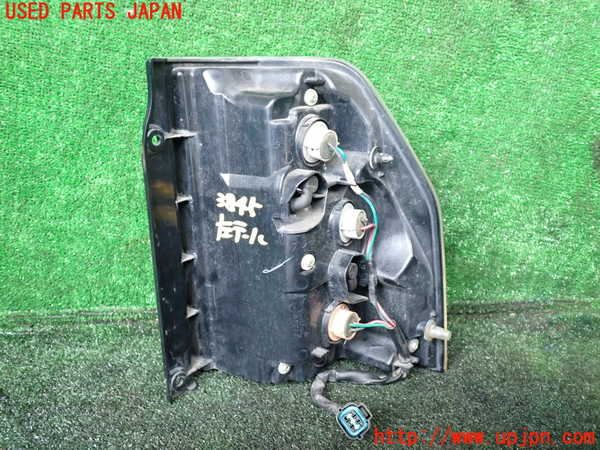 1UPJ-9238451536]パジェロ(V93W)左テールランプ 中古_3