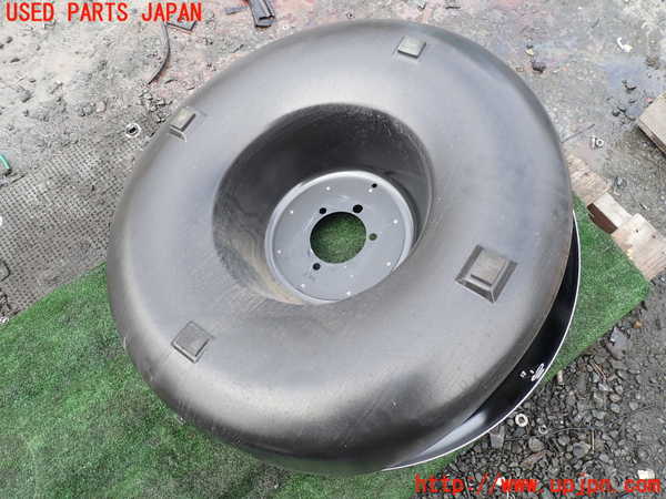 1UPJ-9238451705]パジェロ(V93W)スペアタイヤカバー 中古_2