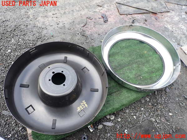 1UPJ-9238451705]パジェロ(V93W)スペアタイヤカバー 中古_3