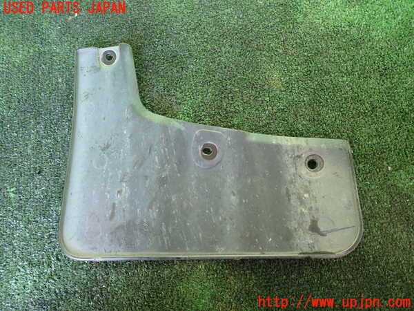 1UPJ-9238451450]パジェロ(V93W)右フロントマッドガード(泥除け) 中古_2