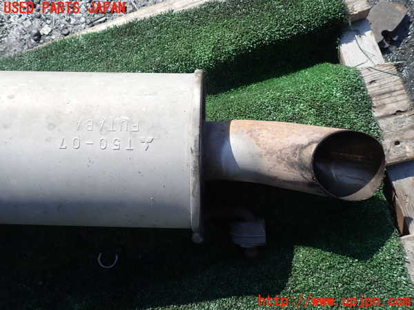 1UPJ-9238452671]パジェロ(V93W)リアマフラー1 中古_3