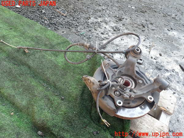 1UPJ-9238454305]パジェロ(V93W)左リアナックルハブ 中古_2