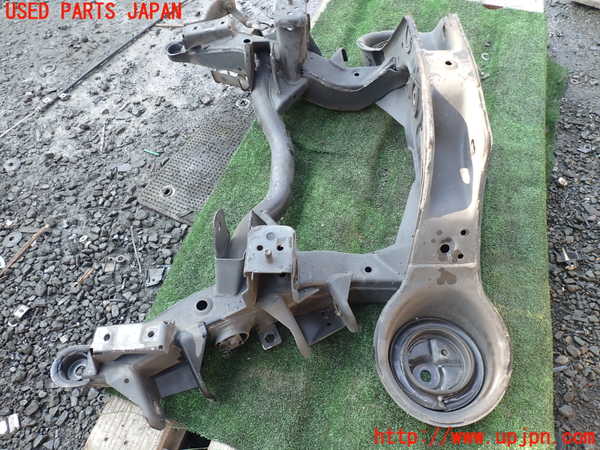 1UPJ-9238455295]パジェロ(V93W)リアメンバー 中古_2