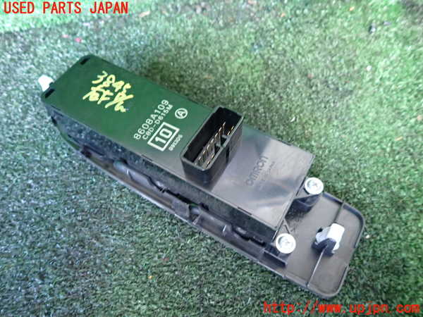 1UPJ-9238456240]パジェロ(V93W)右前パワーウィンドウスイッチ 中古_2