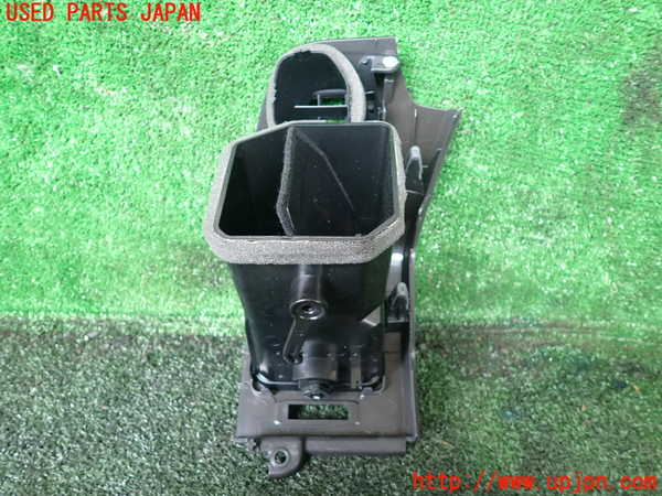 1UPJ-9238457528]パジェロ(V93W)エアコン吹き出し口3 (左) 中古_3