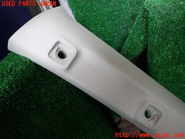 1UPJ-9238457660]パジェロ(V93W)左フロントピラートリム 中古_2