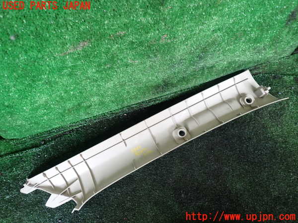 1UPJ-9238457660]パジェロ(V93W)左フロントピラートリム 中古_3
