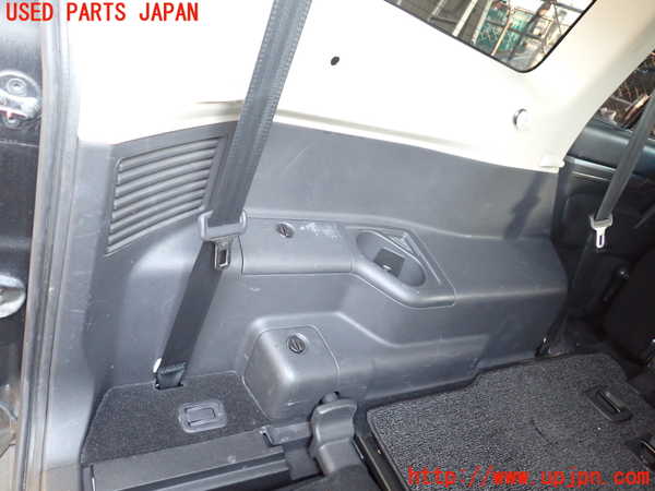 1UPJ-9238457680]パジェロ(V93W)左リアピラートリム 中古_4