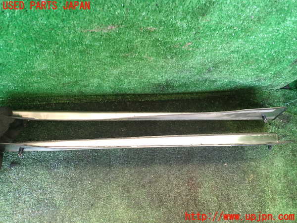 1UPJ-9238457740]パジェロ(V93W)スカッフプレート 中古_2