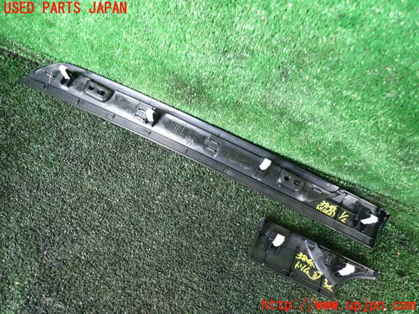 1UPJ-9238457693]パジェロ(V93W)内装トリム類3 中古_2