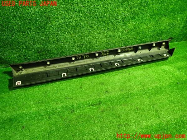 1UPJ-9238461232]レクサス・NX300h(AYZ10)右前ドアパネル 中古_3