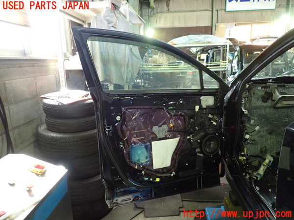 1UPJ-9238461260]レクサス・NX300h(AYZ10)左前ドア 中古(43R-00035 M2H5K)_4