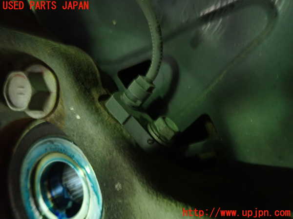 1UPJ-9238464290]レクサス・NX300h(AYZ10)右フロントナックルハブ 中古_2