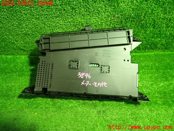 1UPJ-9238466239]レクサス・NX300h(AYZ10)メーター・その他 中古_2