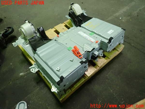 1UPJ-9238466911]レクサス・NX300h(AYZ10)ハイブリッドバッテリー1 中古_4