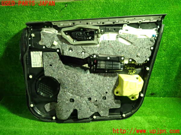 1UPJ-9238461264]レクサス・NX300h(AYZ10)左前ドア内張り 中古_3